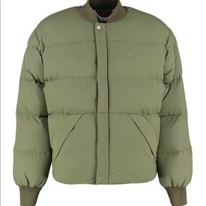 SOLD 👏🏽👏🏽Off-White Arrow Logo Puffer - NWT - Size Small